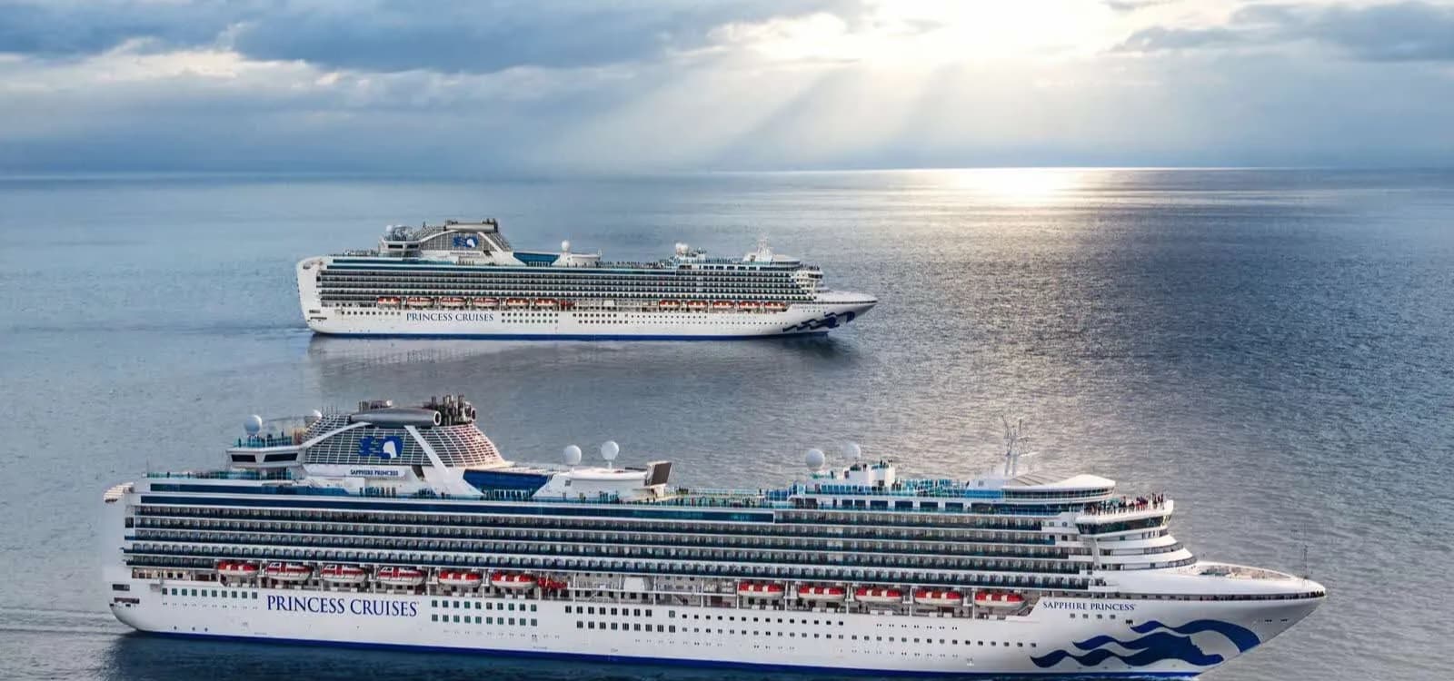 4 nights North west American cruise on Crown Princess 
from 🇺🇸 Los Angeles to 🇨🇦 Vancouver 
