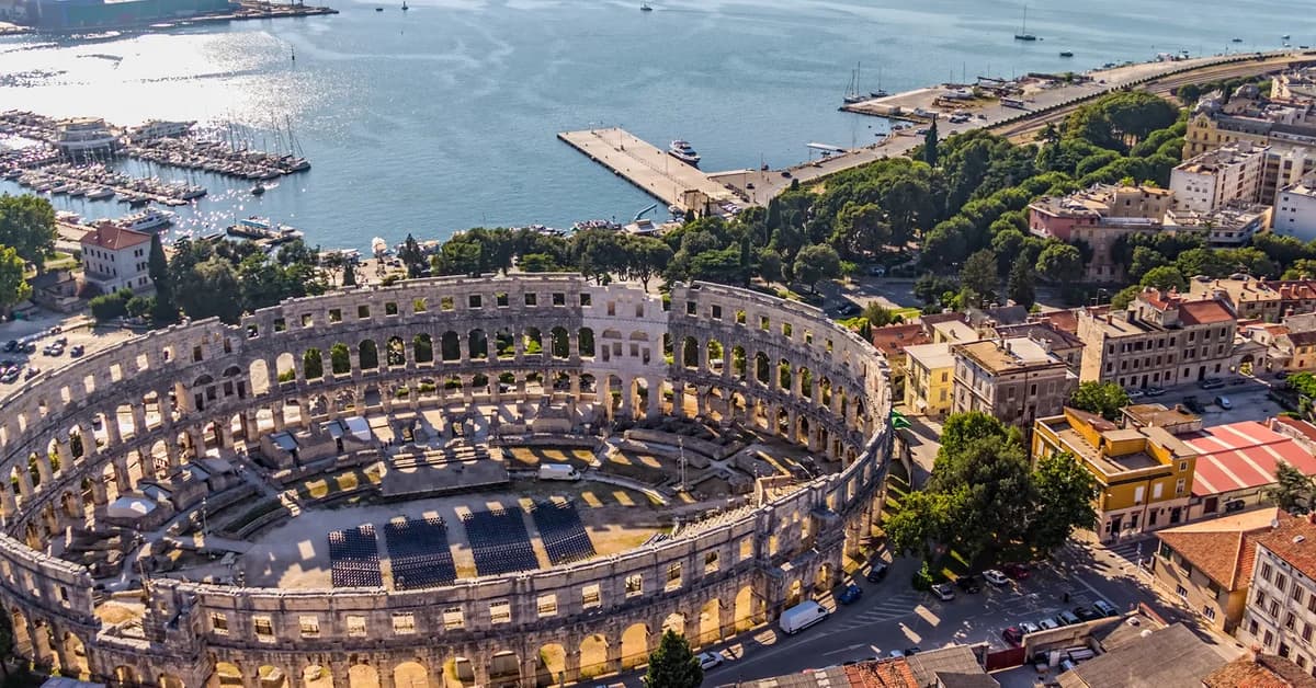 ðŸ‡ðŸ‡· Pula
